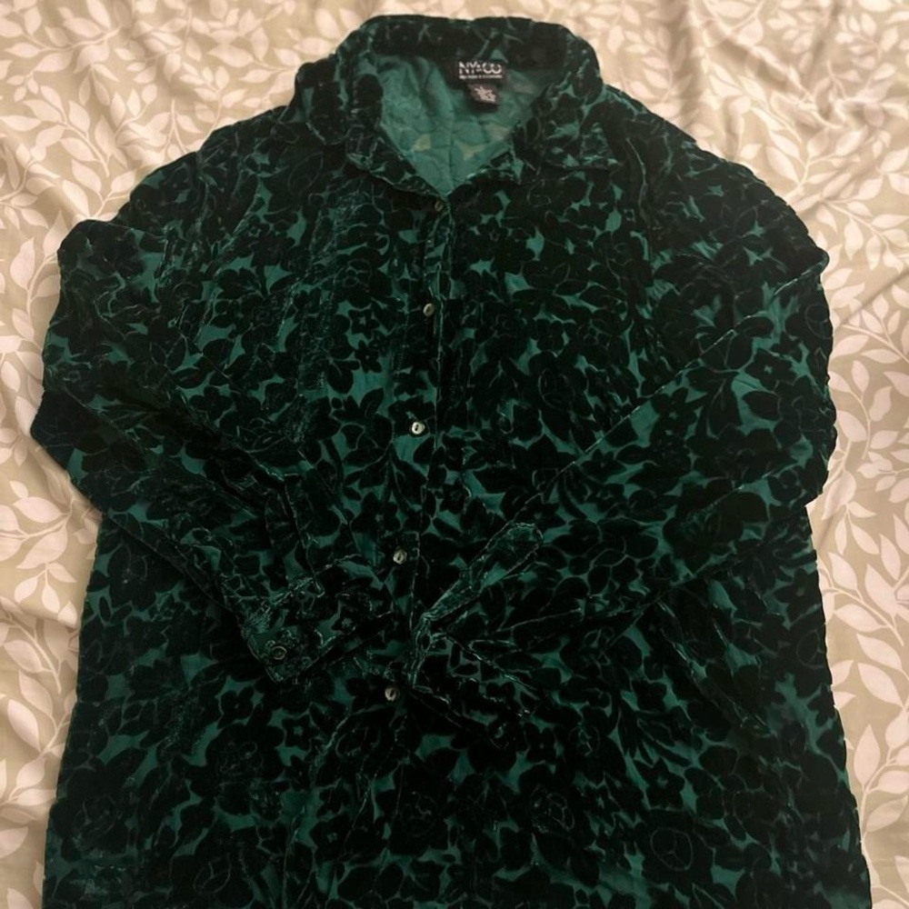 New York & Company Dark Green Velvet Shirt